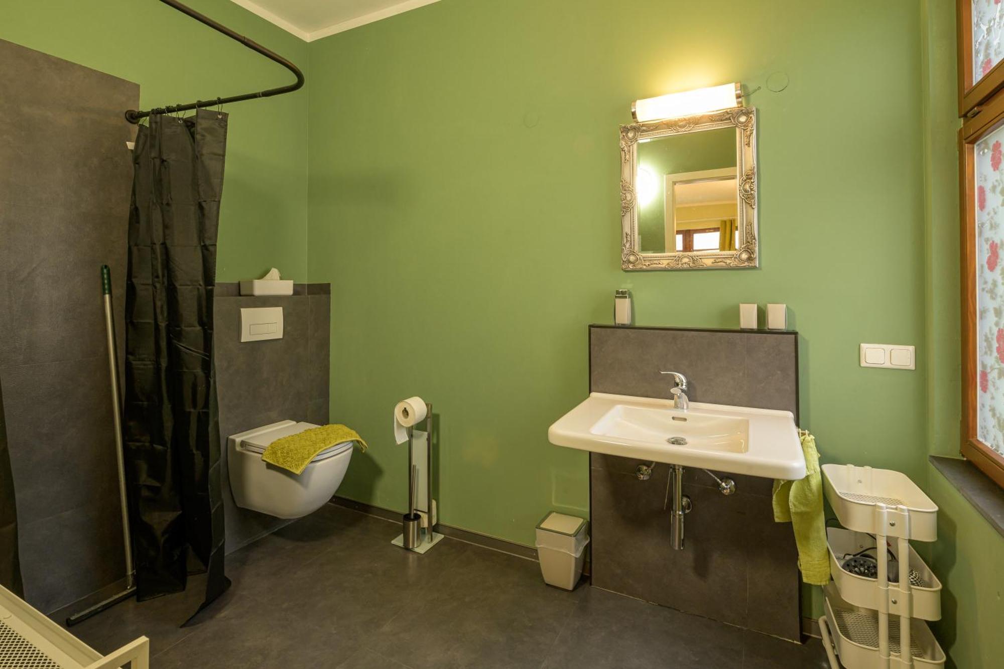 Gaestehaus Villa Fliedner - Das Kutscherhaus Monsheim  Bagian luar foto